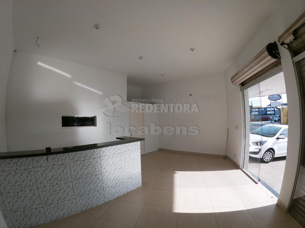 Alugar Comercial / Salão em São José do Rio Preto R$ 3.000,00 - Foto 3