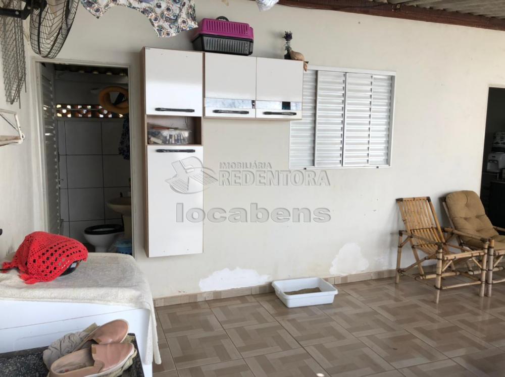 Comprar Casa / Padrão em São José do Rio Preto R$ 190.000,00 - Foto 1