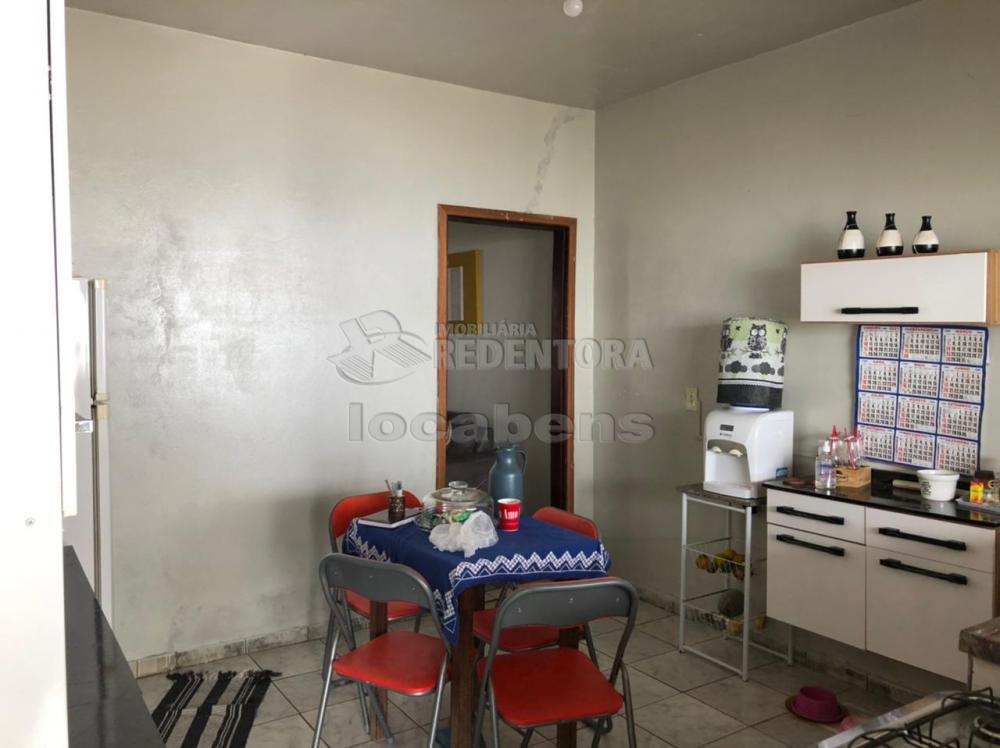 Comprar Casa / Padrão em São José do Rio Preto R$ 190.000,00 - Foto 6