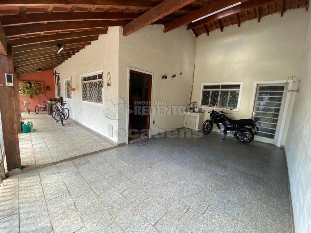 Comprar Casa / Padrão em São José do Rio Preto R$ 400.000,00 - Foto 3