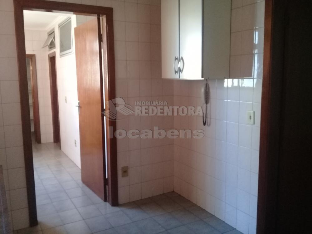 Comprar Apartamento / Padrão em São José do Rio Preto R$ 295.000,00 - Foto 11