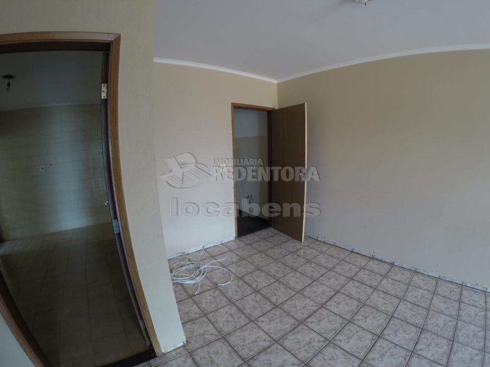 Comprar Apartamento / Padrão em São José do Rio Preto R$ 280.000,00 - Foto 12