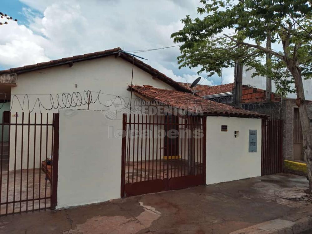 Alugar Casa / Padrão em São José do Rio Preto apenas R$ 750,00 - Foto 1