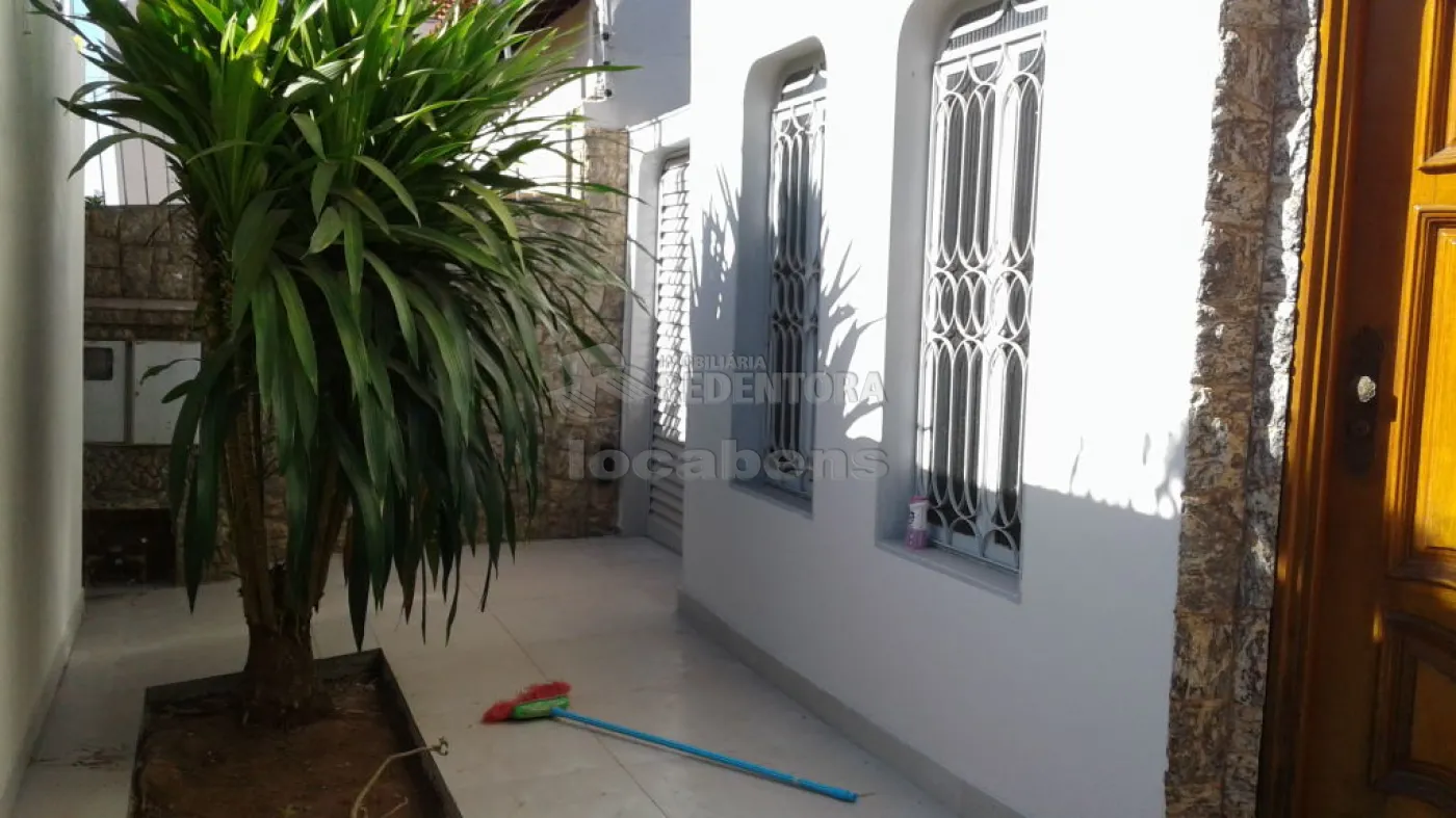 Alugar Casa / Padrão em São José do Rio Preto apenas R$ 2.200,00 - Foto 2