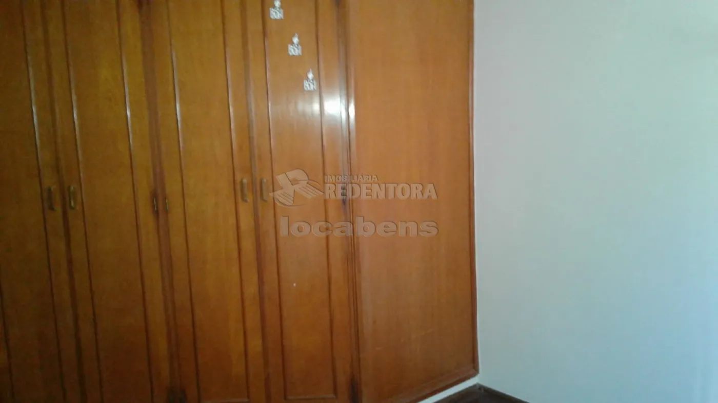 Alugar Casa / Padrão em São José do Rio Preto apenas R$ 2.200,00 - Foto 17