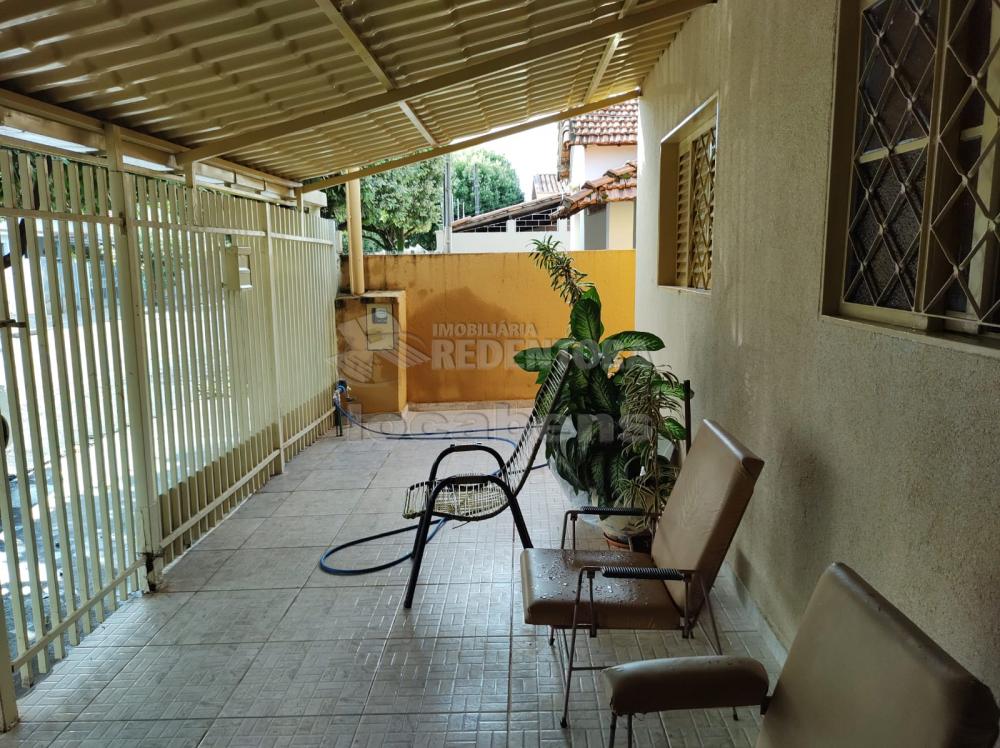 Comprar Casa / Padrão em São José do Rio Preto R$ 450.000,00 - Foto 2