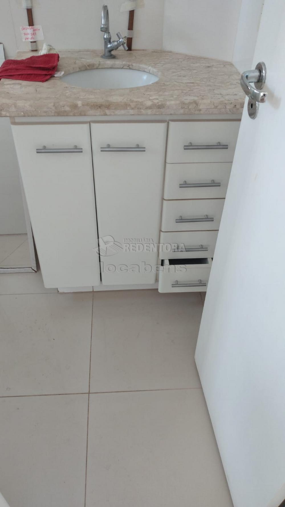 Comprar Apartamento / Padrão em São José do Rio Preto R$ 340.000,00 - Foto 14