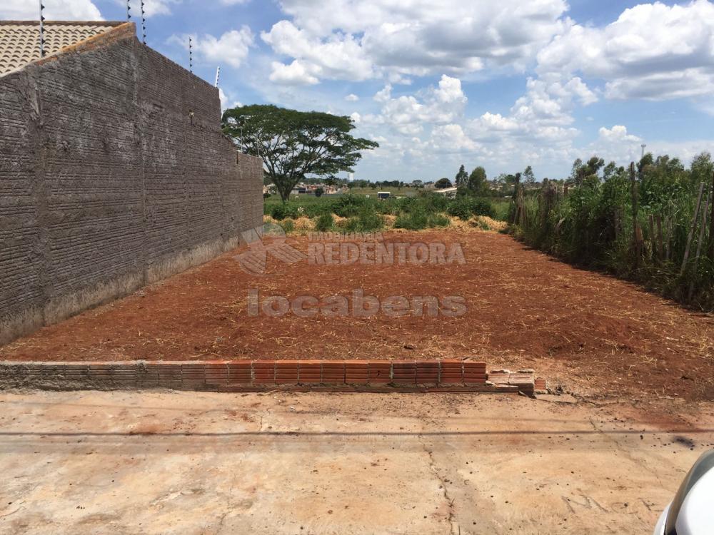 Comprar Terreno / Padrão em Mirassol R$ 95.000,00 - Foto 2