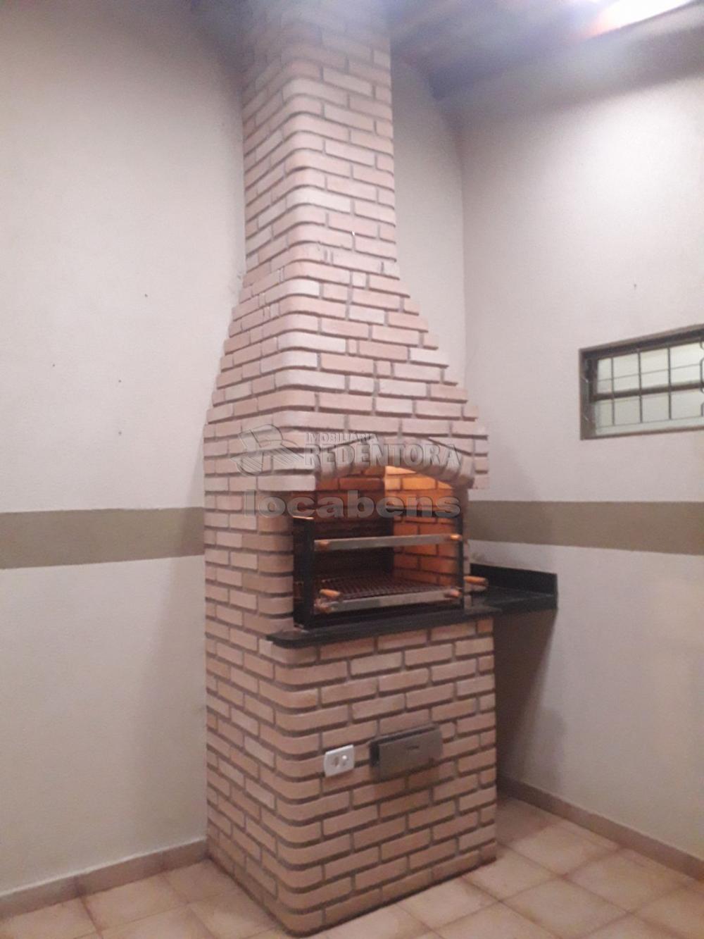 Comprar Casa / Padrão em São José do Rio Preto R$ 400.000,00 - Foto 4