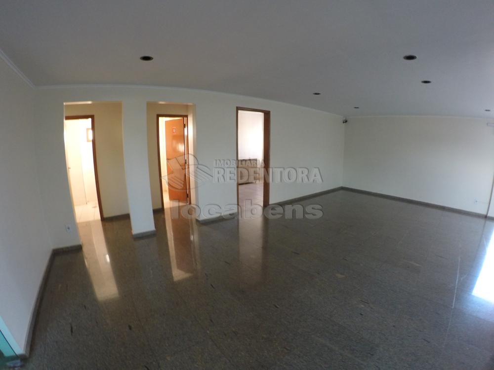 Alugar Apartamento / Padrão em São José do Rio Preto R$ 2.000,00 - Foto 3