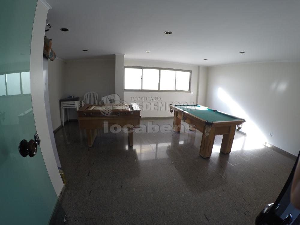 Alugar Apartamento / Padrão em São José do Rio Preto R$ 2.000,00 - Foto 4