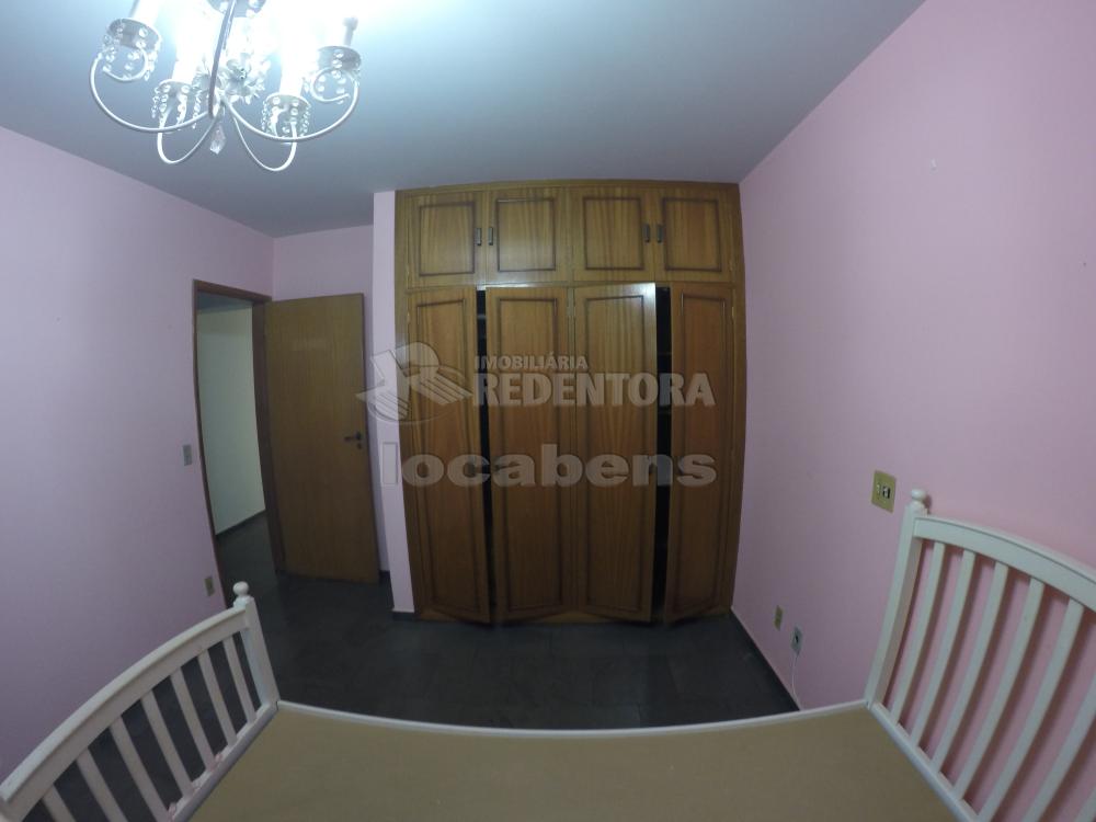 Alugar Apartamento / Padrão em São José do Rio Preto R$ 2.000,00 - Foto 15