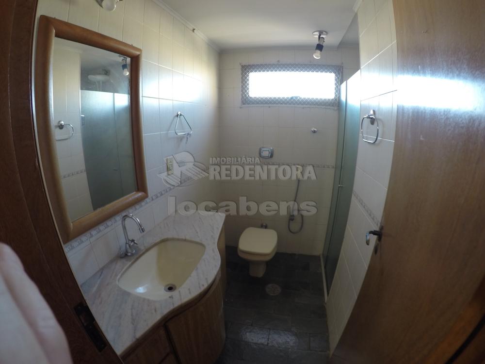 Alugar Apartamento / Padrão em São José do Rio Preto R$ 2.000,00 - Foto 16