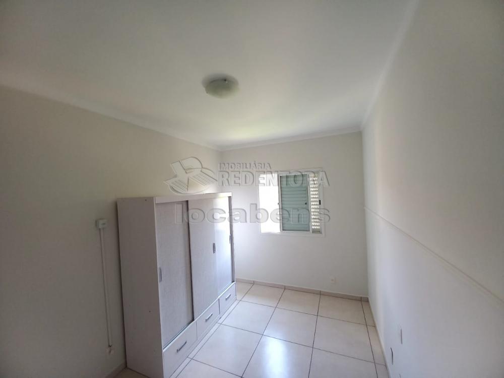 Alugar Apartamento / Padrão em São José do Rio Preto R$ 646,00 - Foto 12
