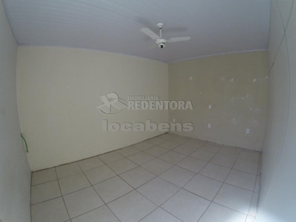 Comprar Casa / Padrão em São José do Rio Preto R$ 250.000,00 - Foto 9