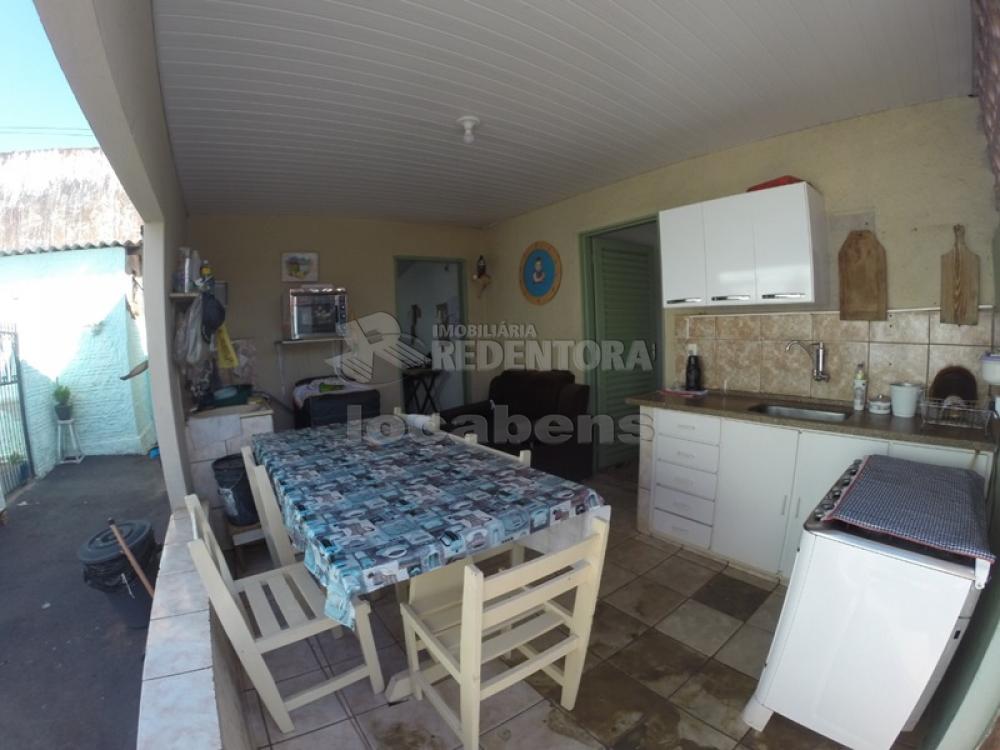 Comprar Casa / Padrão em São José do Rio Preto R$ 250.000,00 - Foto 6