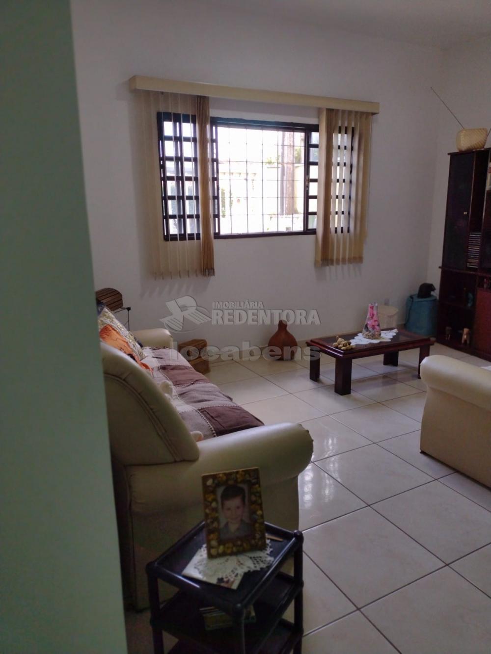 Comprar Casa / Padrão em São José do Rio Preto R$ 250.000,00 - Foto 4