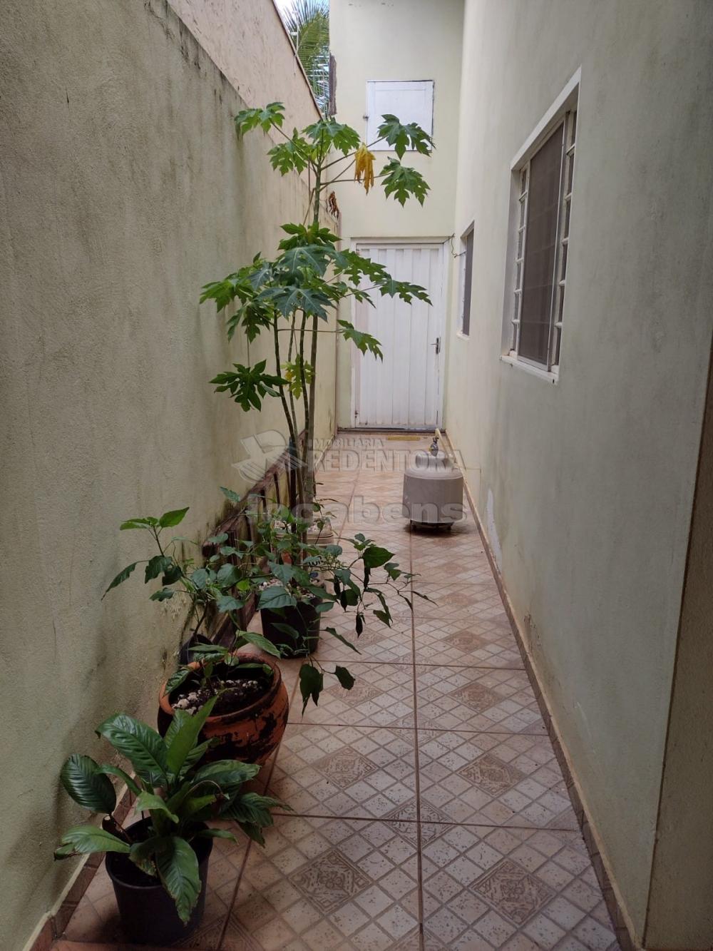 Comprar Casa / Padrão em São José do Rio Preto R$ 250.000,00 - Foto 7