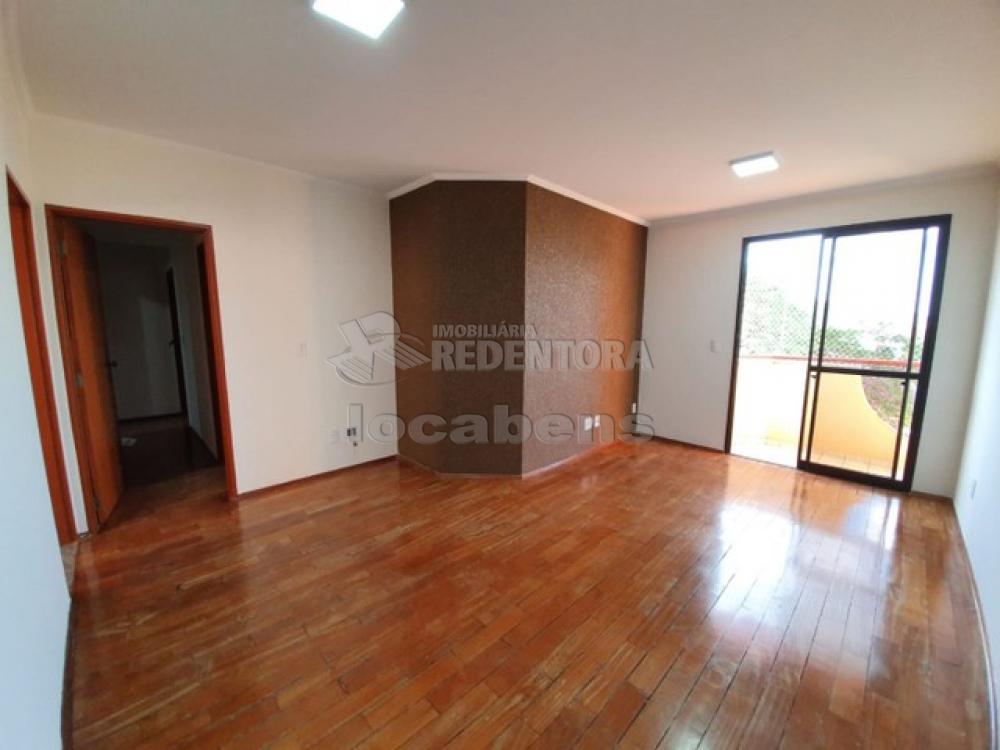 Comprar Apartamento / Padrão em São José do Rio Preto R$ 250.000,00 - Foto 1