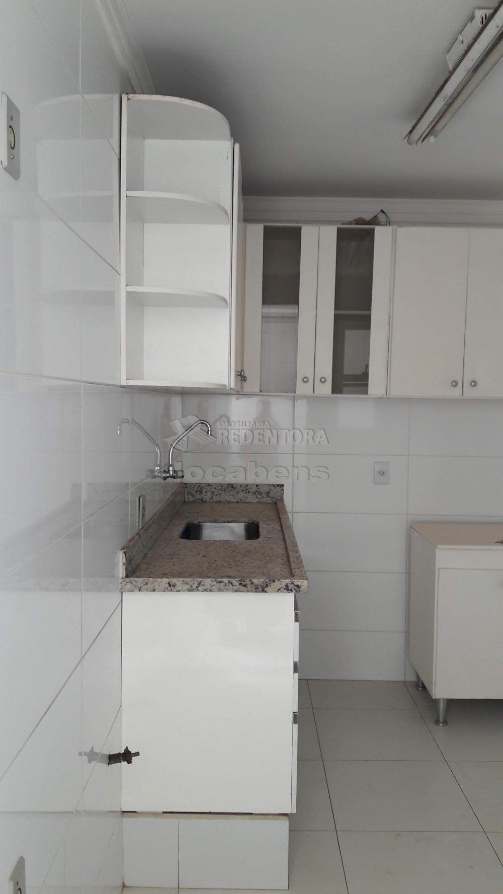 Alugar Apartamento / Padrão em São José do Rio Preto apenas R$ 1.000,00 - Foto 2