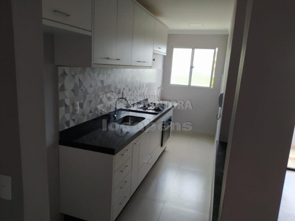 Comprar Apartamento / Padrão em São José do Rio Preto R$ 310.000,00 - Foto 1