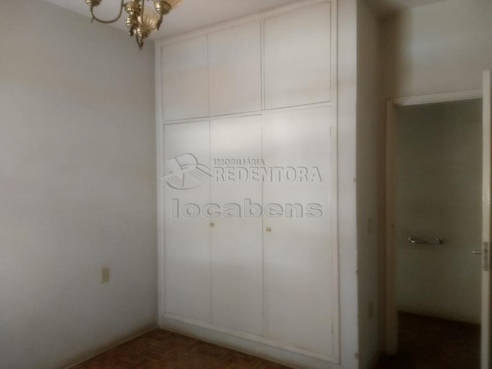 Comprar Apartamento / Padrão em São José do Rio Preto R$ 270.000,00 - Foto 2