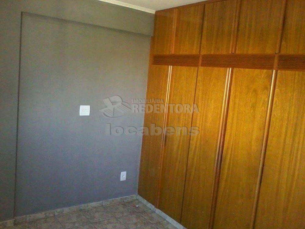 Comprar Apartamento / Padrão em São José do Rio Preto apenas R$ 200.000,00 - Foto 1
