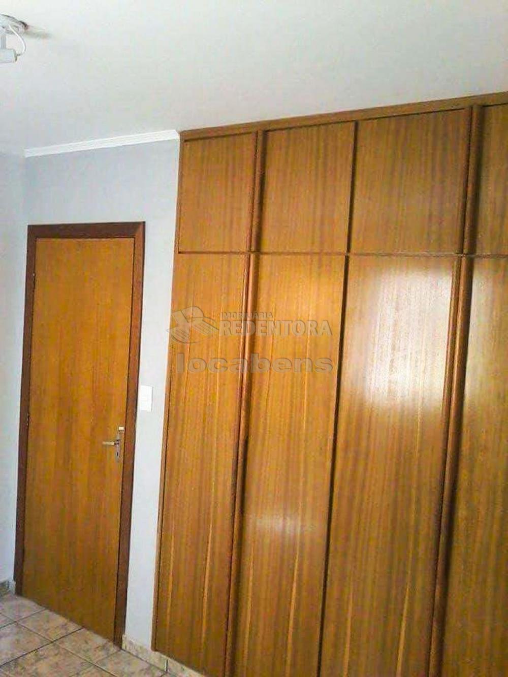 Comprar Apartamento / Padrão em São José do Rio Preto apenas R$ 200.000,00 - Foto 3