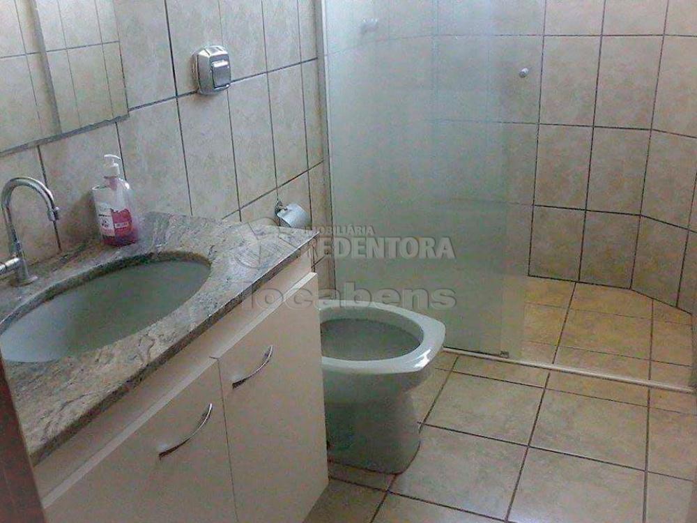 Comprar Apartamento / Padrão em São José do Rio Preto R$ 200.000,00 - Foto 13