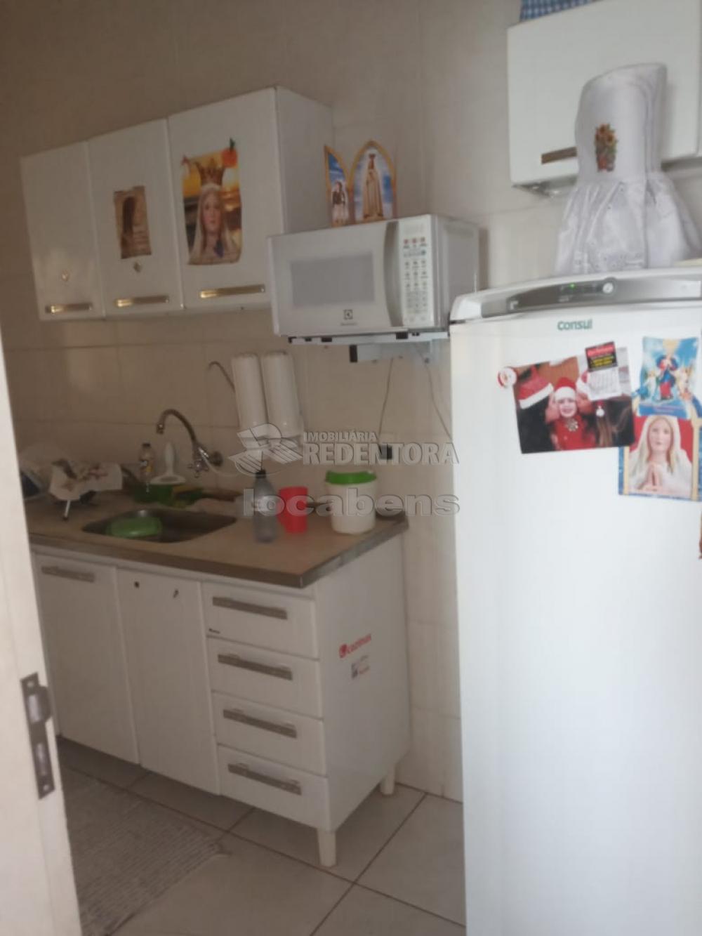 Comprar Apartamento / Padrão em São José do Rio Preto R$ 160.000,00 - Foto 6
