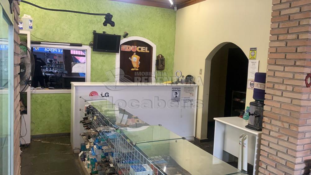 Alugar Comercial / Salão em São José do Rio Preto R$ 1.700,00 - Foto 4