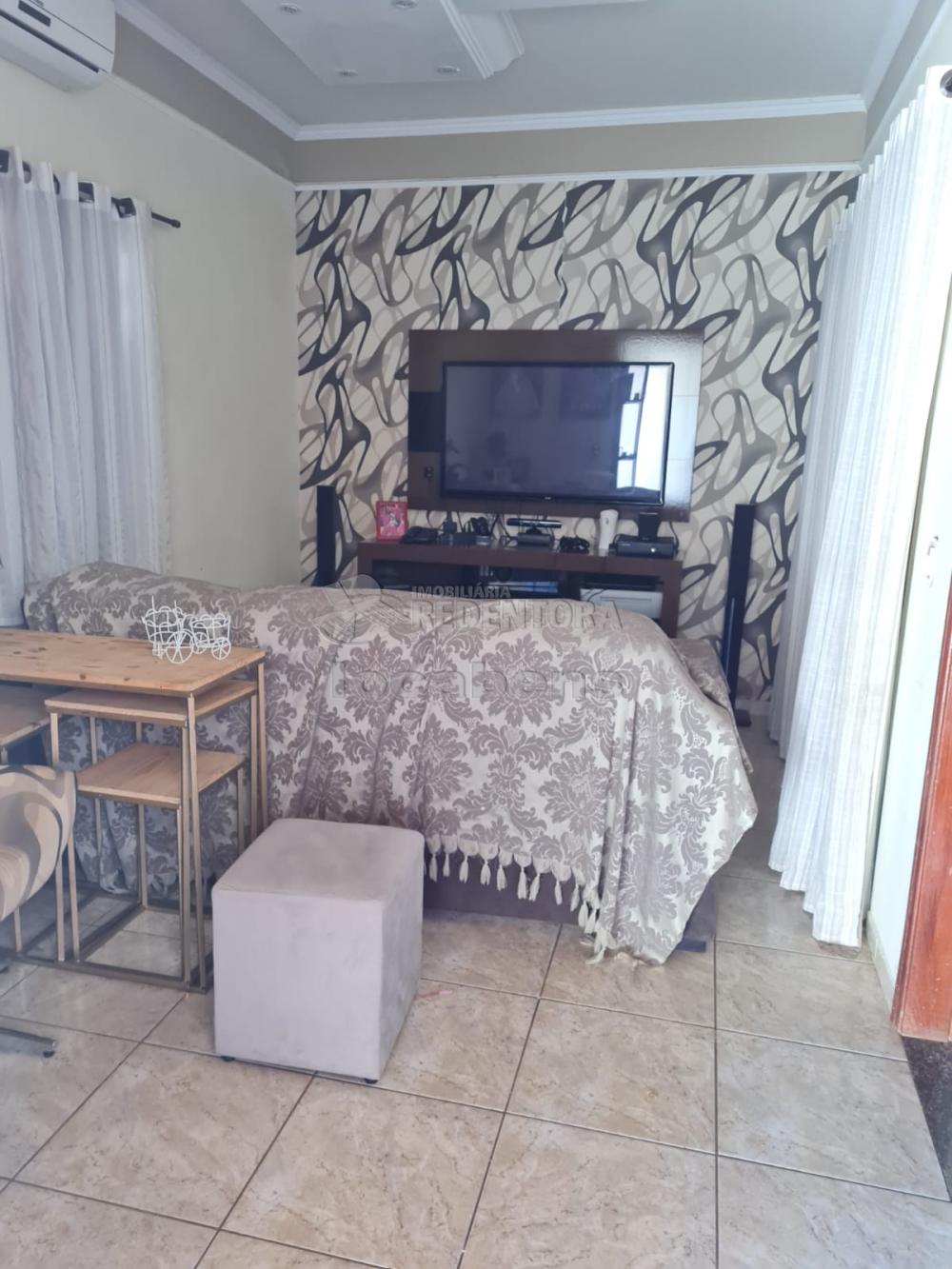 Comprar Casa / Padrão em São José do Rio Preto R$ 420.000,00 - Foto 4