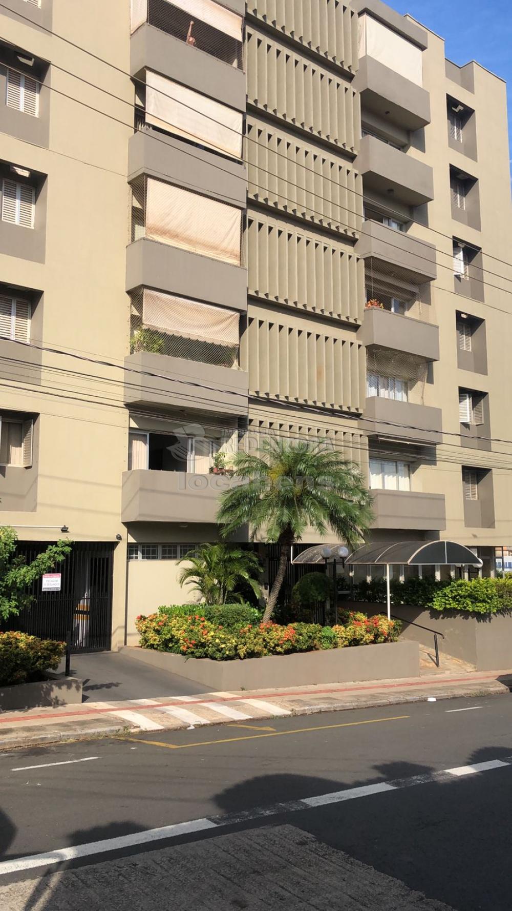 Comprar Apartamento / Padrão em São José do Rio Preto R$ 380.000,00 - Foto 1