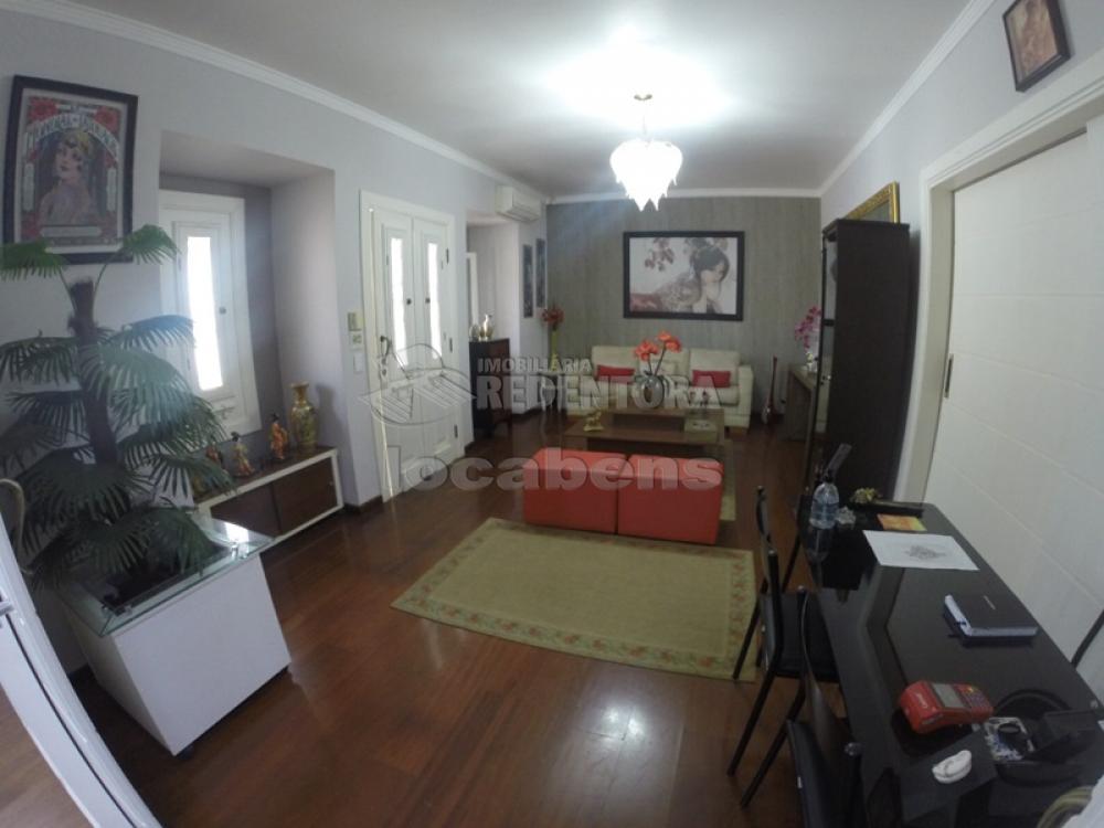 Comprar Casa / Padrão em São José do Rio Preto R$ 1.050.000,00 - Foto 4