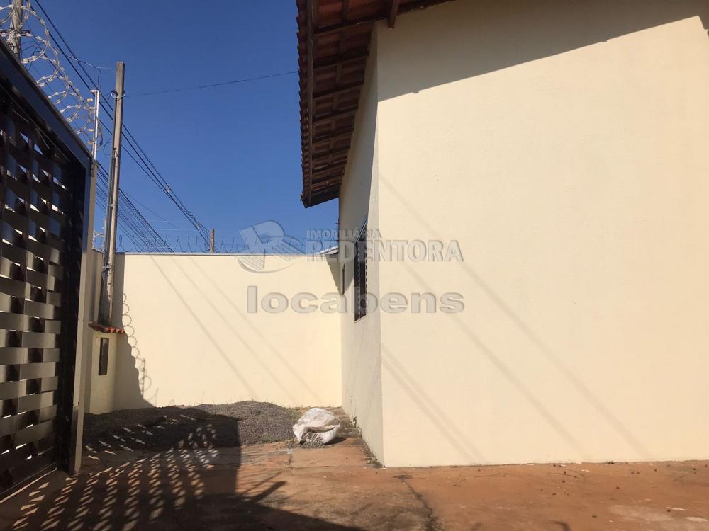 Comprar Casa / Padrão em São José do Rio Preto R$ 220.000,00 - Foto 14