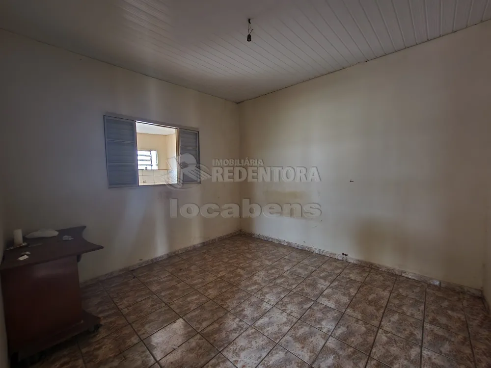 Alugar Casa / Padrão em São José do Rio Preto R$ 770,00 - Foto 6