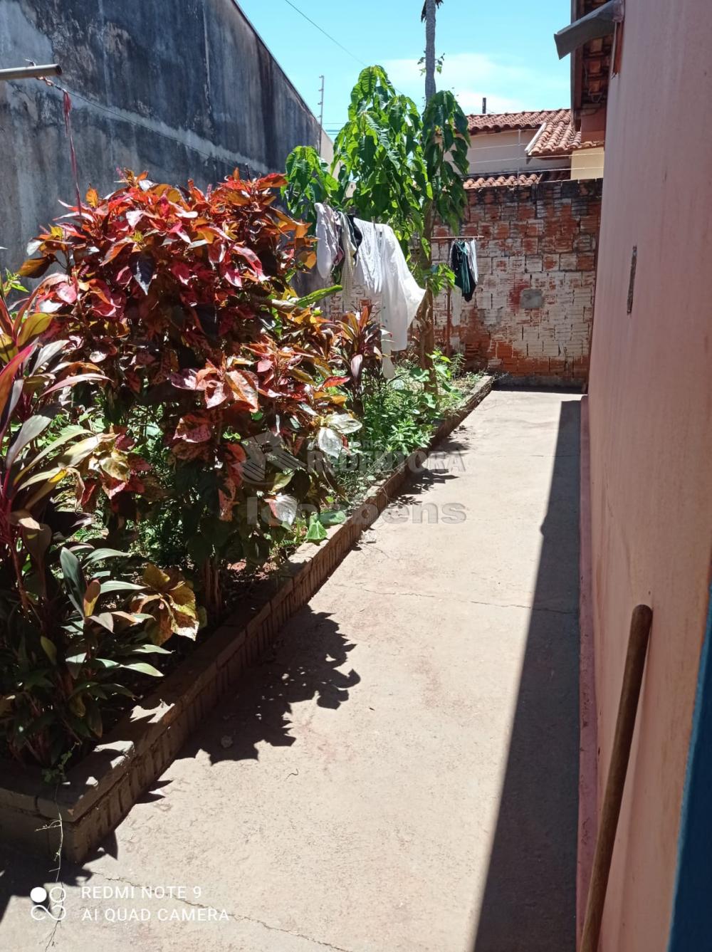 Comprar Casa / Padrão em São José do Rio Preto R$ 160.000,00 - Foto 1