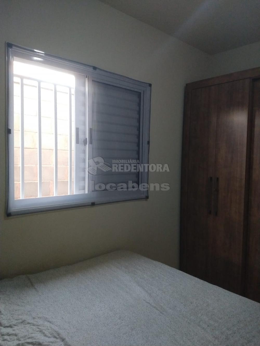 Alugar Casa / Padrão em São José do Rio Preto R$ 650,00 - Foto 3