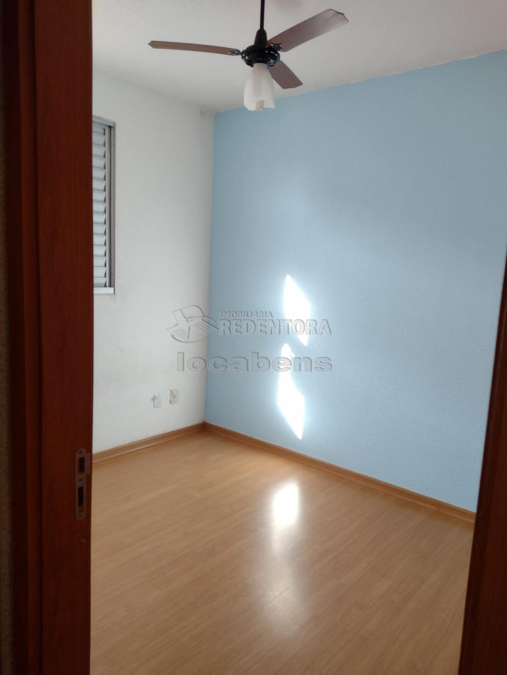 Alugar Apartamento / Padrão em São José do Rio Preto R$ 750,00 - Foto 15
