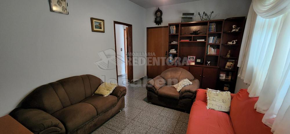 Comprar Casa / Padrão em São José do Rio Preto R$ 425.000,00 - Foto 3