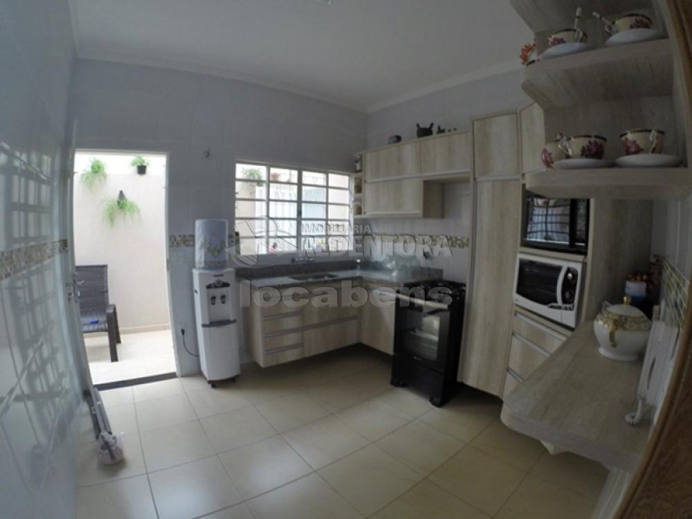 Comprar Casa / Padrão em São José do Rio Preto R$ 420.000,00 - Foto 6