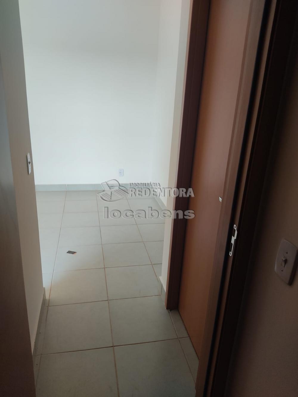 Comprar Apartamento / Padrão em São José do Rio Preto apenas R$ 250.000,00 - Foto 13