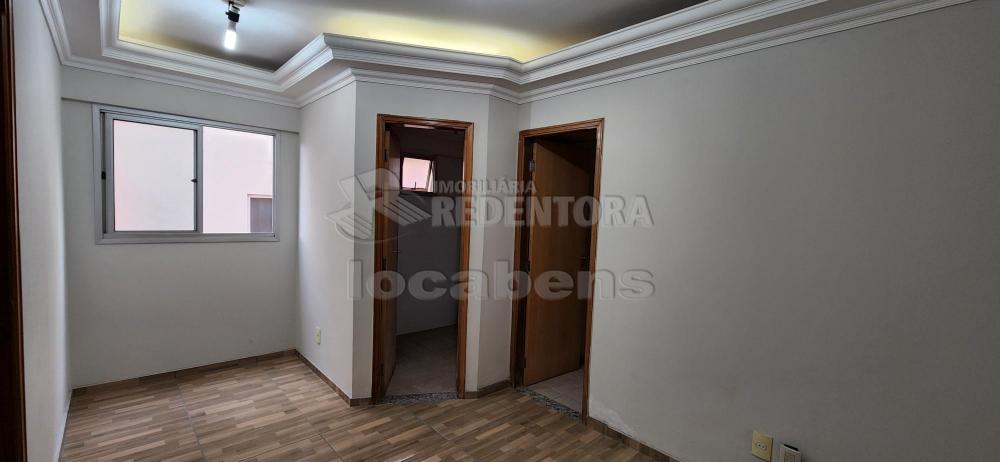 Alugar Apartamento / Padrão em São José do Rio Preto apenas R$ 800,00 - Foto 2