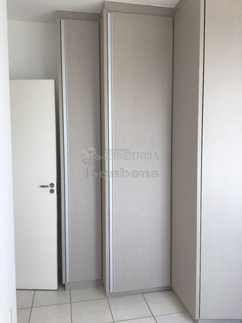 Comprar Apartamento / Padrão em São José do Rio Preto R$ 230.000,00 - Foto 14