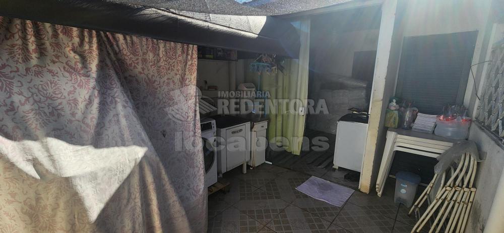 Comprar Casa / Padrão em São José do Rio Preto R$ 240.000,00 - Foto 11