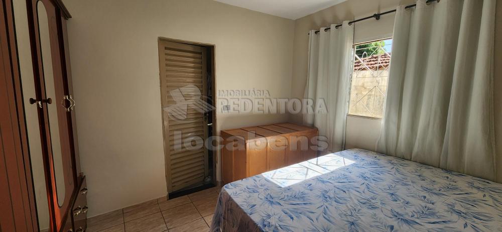 Comprar Casa / Padrão em São José do Rio Preto R$ 240.000,00 - Foto 9