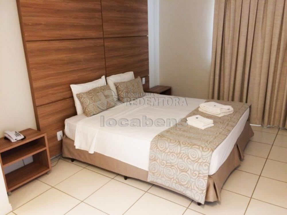 Comprar Apartamento / Flat em Olímpia R$ 310.000,00 - Foto 1