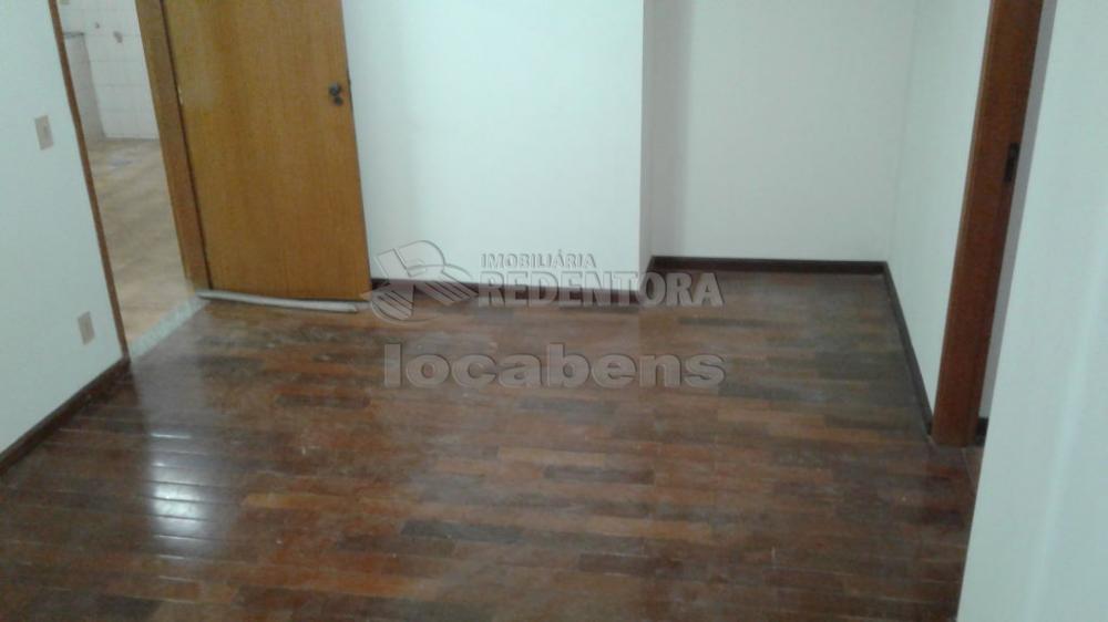 Comprar Apartamento / Cobertura em São José do Rio Preto - Foto 4