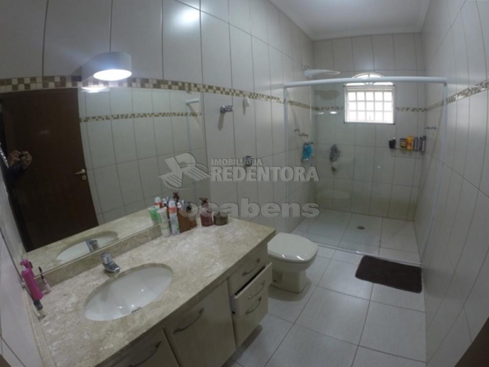 Comprar Casa / Padrão em São José do Rio Preto R$ 750.000,00 - Foto 16