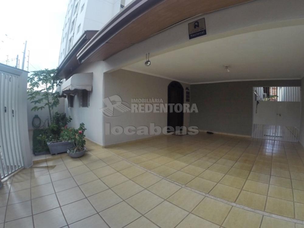 Comprar Casa / Padrão em São José do Rio Preto R$ 750.000,00 - Foto 2